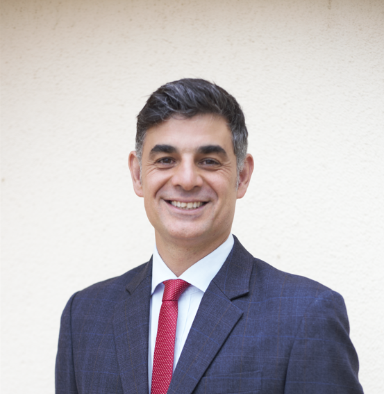 <A style="color:#FFF" HREF="https://alibetopias.integralmediaprojects.agency/daniel-de-la-puente-cv/">Daniel de la Puente</A>