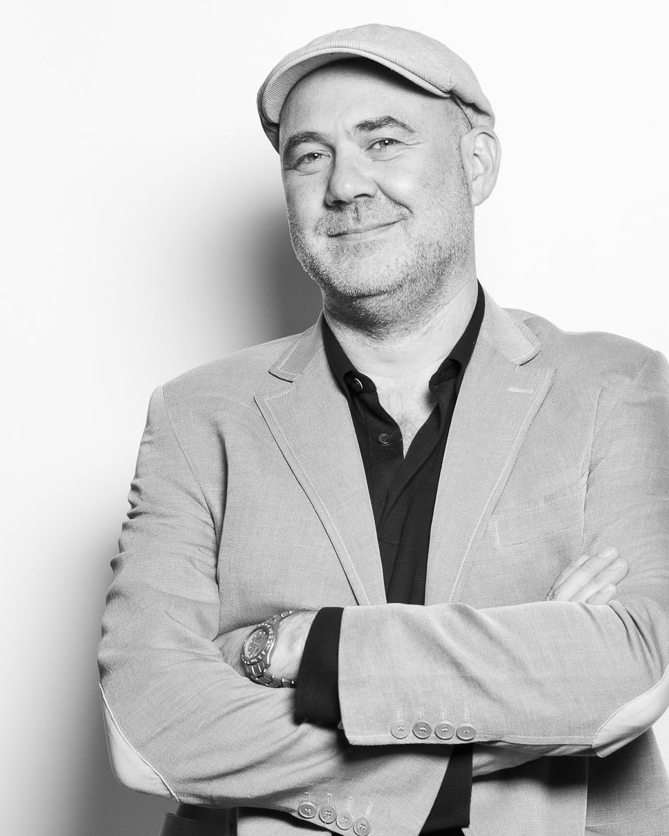 <A style="color:#FFF" HREF="https://alibetopias.integralmediaprojects.agency/toni-massanes-cv/">Toni Massanés</A>